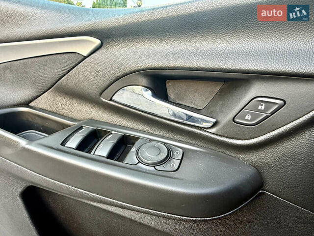 Серый Шевроле Bolt EV, объемом двигателя 0 л и пробегом 36 тыс. км за 17999 $, фото 28 на Automoto.ua