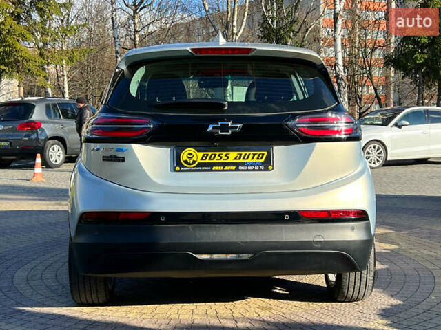 Серый Шевроле Bolt EV, объемом двигателя 0 л и пробегом 49 тыс. км за 19750 $, фото 5 на Automoto.ua