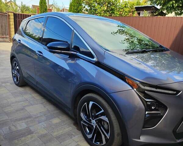 Серый Шевроле Bolt EV, объемом двигателя 0 л и пробегом 56 тыс. км за 18500 $, фото 1 на Automoto.ua