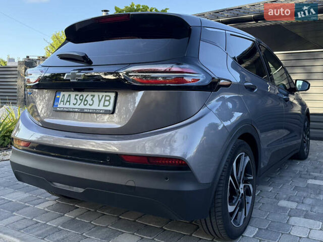 Серый Шевроле Bolt EV, объемом двигателя 0 л и пробегом 21 тыс. км за 19699 $, фото 7 на Automoto.ua
