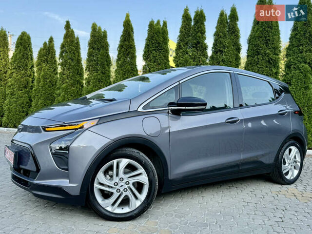 Серый Шевроле Bolt EV, объемом двигателя 0 л и пробегом 36 тыс. км за 17999 $, фото 10 на Automoto.ua