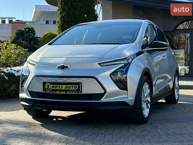 Серый Шевроле Bolt EV, объемом двигателя 0 л и пробегом 49 тыс. км за 19750 $, фото 2 на Automoto.ua