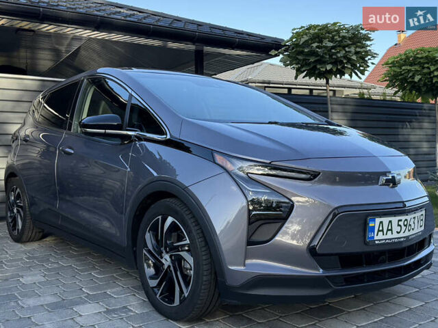 Серый Шевроле Bolt EV, объемом двигателя 0 л и пробегом 21 тыс. км за 19699 $, фото 2 на Automoto.ua