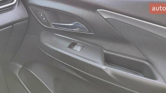 Серый Шевроле Bolt EV, объемом двигателя 0 л и пробегом 17 тыс. км за 16999 $, фото 20 на Automoto.ua