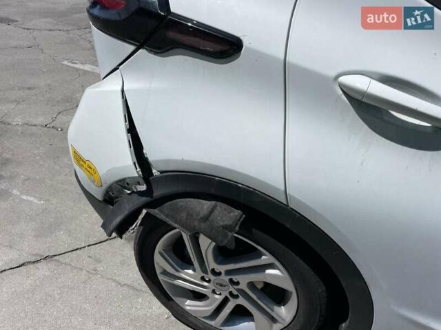 Серый Шевроле Bolt EV, объемом двигателя 0 л и пробегом 77 тыс. км за 9300 $, фото 20 на Automoto.ua
