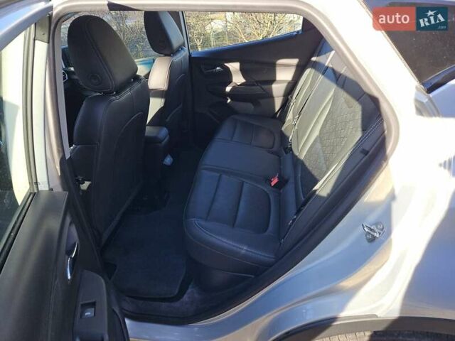 Серый Шевроле Bolt EV, объемом двигателя 0 л и пробегом 48 тыс. км за 18400 $, фото 6 на Automoto.ua