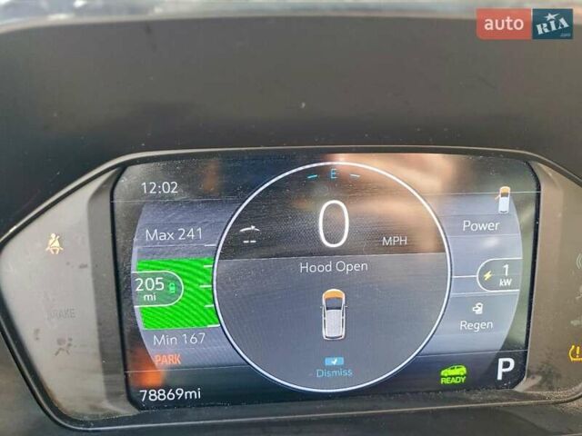 Серый Шевроле Bolt EV, объемом двигателя 0 л и пробегом 127 тыс. км за 4500 $, фото 8 на Automoto.ua