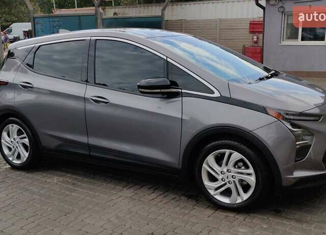 Серый Шевроле Bolt EV, объемом двигателя 0 л и пробегом 16 тыс. км за 19500 $, фото 3 на Automoto.ua
