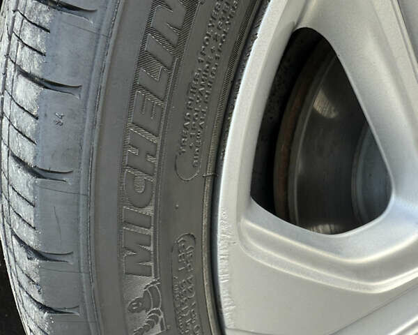 Серый Шевроле Bolt EV, объемом двигателя 0 л и пробегом 36 тыс. км за 17999 $, фото 59 на Automoto.ua