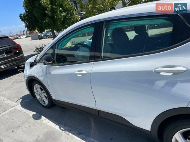 Серый Шевроле Bolt EV, объемом двигателя 0 л и пробегом 77 тыс. км за 9300 $, фото 26 на Automoto.ua