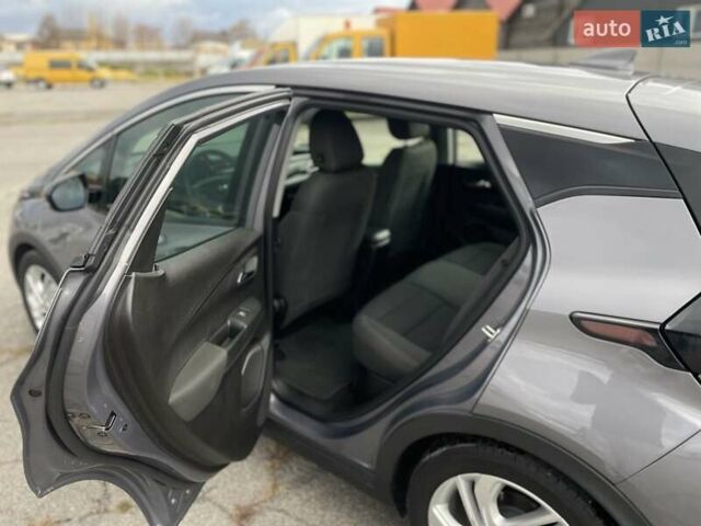 Сірий Шевроле Bolt EV, об'ємом двигуна 0 л та пробігом 53 тис. км за 16500 $, фото 12 на Automoto.ua