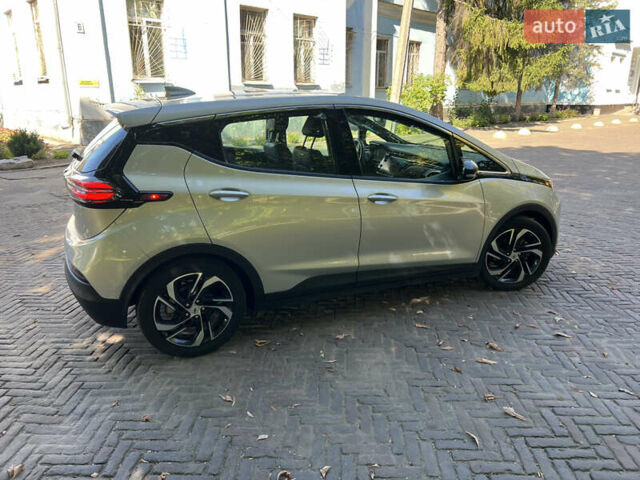 Серый Шевроле Bolt EV, объемом двигателя 0 л и пробегом 23 тыс. км за 20499 $, фото 3 на Automoto.ua