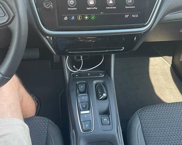 Сірий Шевроле Bolt EV, об'ємом двигуна 0 л та пробігом 63 тис. км за 18500 $, фото 8 на Automoto.ua