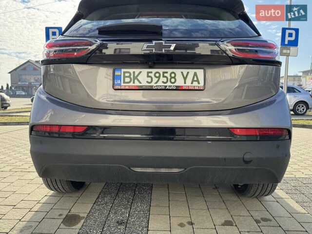Серый Шевроле Bolt EV, объемом двигателя 0 л и пробегом 28 тыс. км за 16500 $, фото 7 на Automoto.ua
