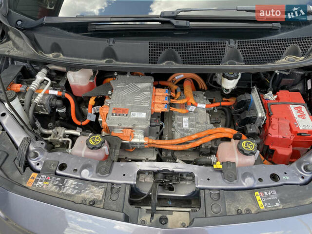 Серый Шевроле Bolt EV, объемом двигателя 0 л и пробегом 16 тыс. км за 18500 $, фото 24 на Automoto.ua
