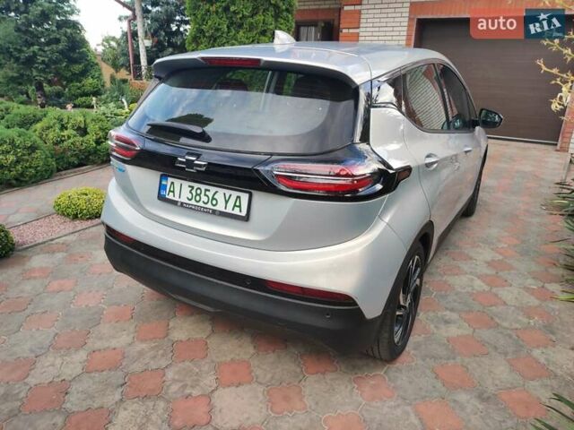 Серый Шевроле Bolt EV, объемом двигателя 0 л и пробегом 30 тыс. км за 15000 $, фото 2 на Automoto.ua
