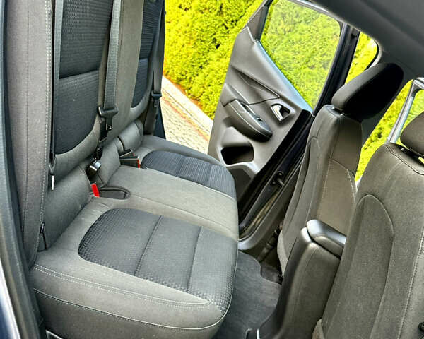 Серый Шевроле Bolt EV, объемом двигателя 0 л и пробегом 36 тыс. км за 17999 $, фото 44 на Automoto.ua