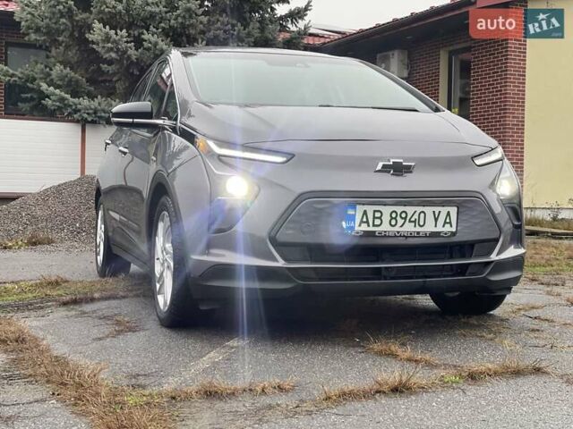 Серый Шевроле Bolt EV, объемом двигателя 0 л и пробегом 54 тыс. км за 15800 $, фото 5 на Automoto.ua