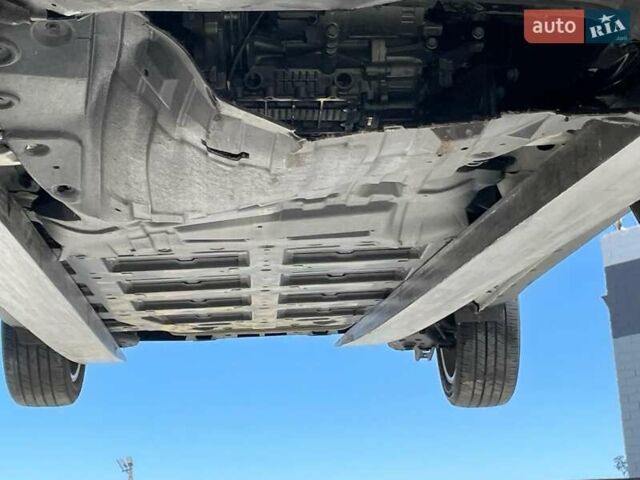 Серый Шевроле Bolt EV, объемом двигателя 0 л и пробегом 77 тыс. км за 9300 $, фото 15 на Automoto.ua