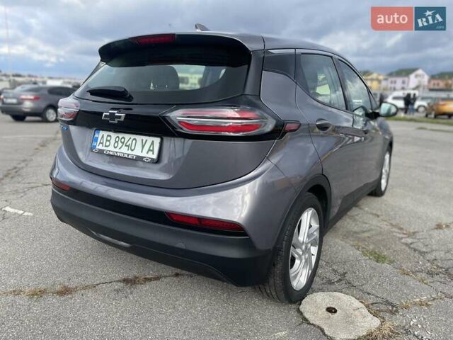 Сірий Шевроле Bolt EV, об'ємом двигуна 0 л та пробігом 53 тис. км за 16500 $, фото 3 на Automoto.ua