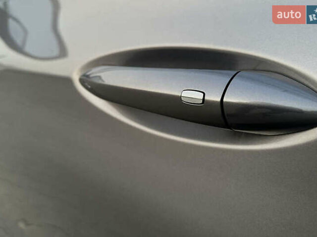 Серый Шевроле Bolt EV, объемом двигателя 0 л и пробегом 18 тыс. км за 16000 $, фото 4 на Automoto.ua