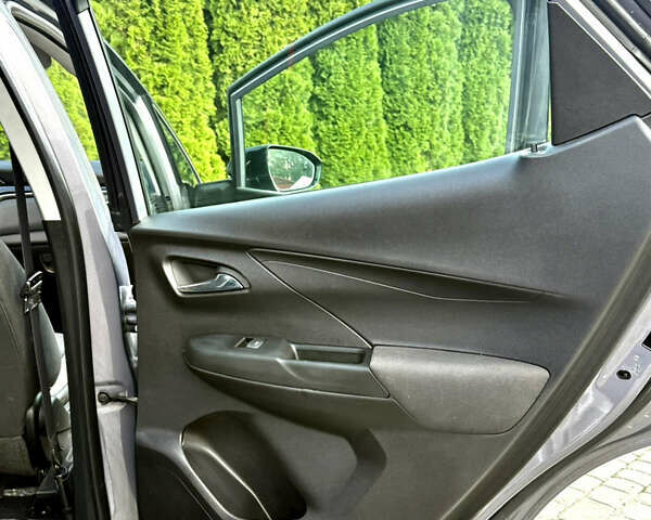 Серый Шевроле Bolt EV, объемом двигателя 0 л и пробегом 36 тыс. км за 18999 $, фото 43 на Automoto.ua