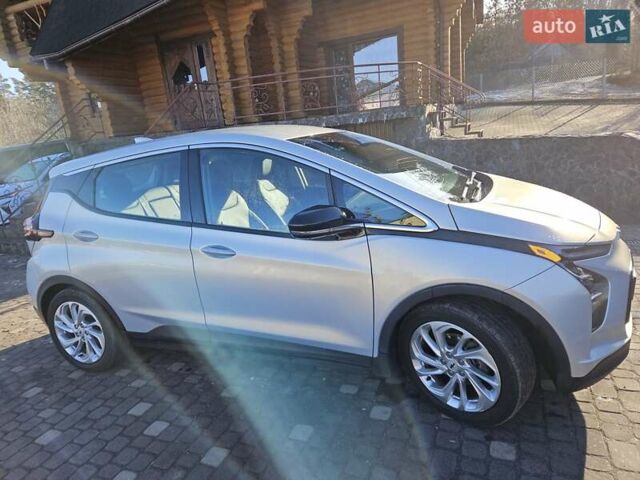 Серый Шевроле Bolt EV, объемом двигателя 0 л и пробегом 48 тыс. км за 18400 $, фото 18 на Automoto.ua