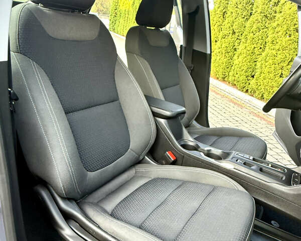 Серый Шевроле Bolt EV, объемом двигателя 0 л и пробегом 36 тыс. км за 17999 $, фото 35 на Automoto.ua