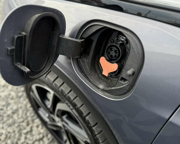 Серый Шевроле Bolt EV, объемом двигателя 0 л и пробегом 21 тыс. км за 18900 $, фото 15 на Automoto.ua