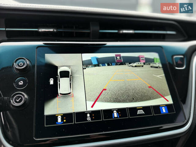 Серый Шевроле Bolt EV, объемом двигателя 0 л и пробегом 52 тыс. км за 18900 $, фото 32 на Automoto.ua