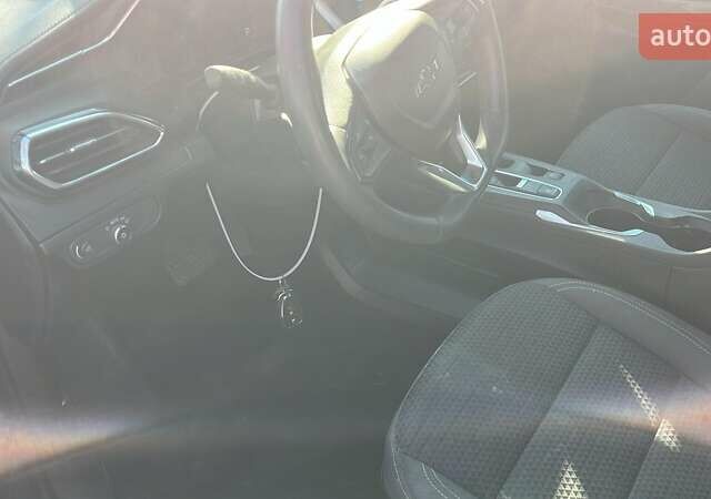 Серый Шевроле Bolt EV, объемом двигателя 0 л и пробегом 81 тыс. км за 14600 $, фото 3 на Automoto.ua