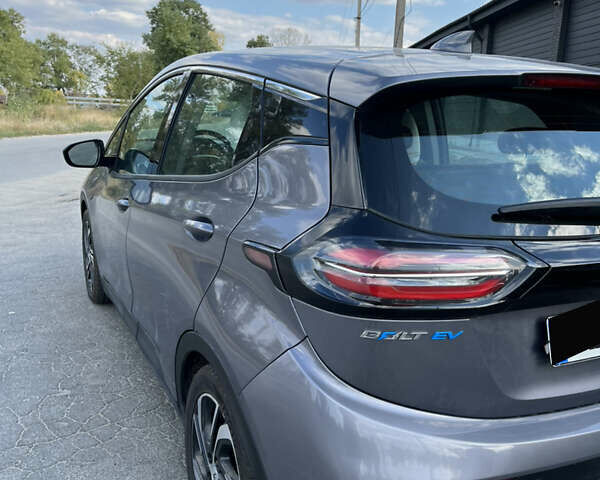 Серый Шевроле Bolt EV, объемом двигателя 0 л и пробегом 76 тыс. км за 18500 $, фото 7 на Automoto.ua