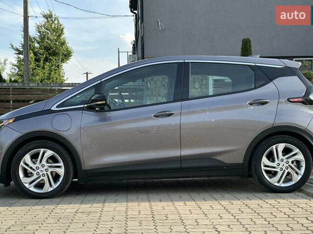 Серый Шевроле Bolt EV, объемом двигателя 0 л и пробегом 22 тыс. км за 17499 $, фото 12 на Automoto.ua