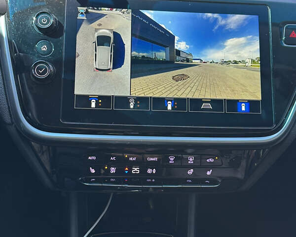 Серый Шевроле Bolt EV, объемом двигателя 0 л и пробегом 30 тыс. км за 18500 $, фото 1 на Automoto.ua