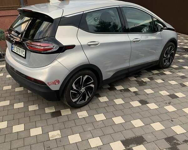 Серый Шевроле Bolt EV, объемом двигателя 0 л и пробегом 22 тыс. км за 19500 $, фото 2 на Automoto.ua