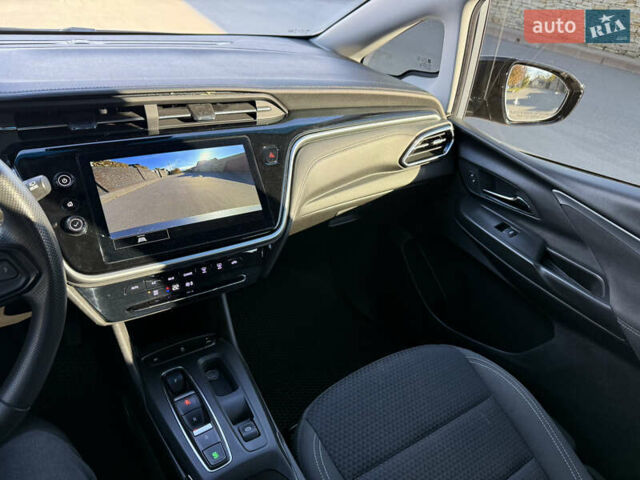 Сірий Шевроле Bolt EV, об'ємом двигуна 0 л та пробігом 65 тис. км за 18500 $, фото 18 на Automoto.ua