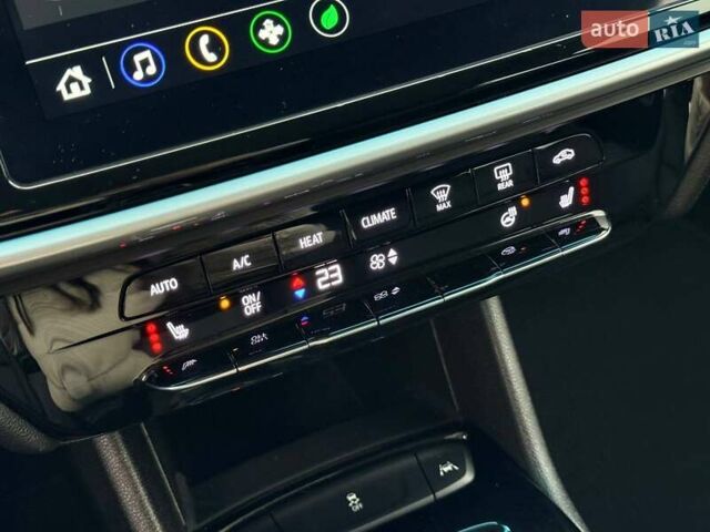 Серый Шевроле Bolt EV, объемом двигателя 0 л и пробегом 66 тыс. км за 18400 $, фото 29 на Automoto.ua