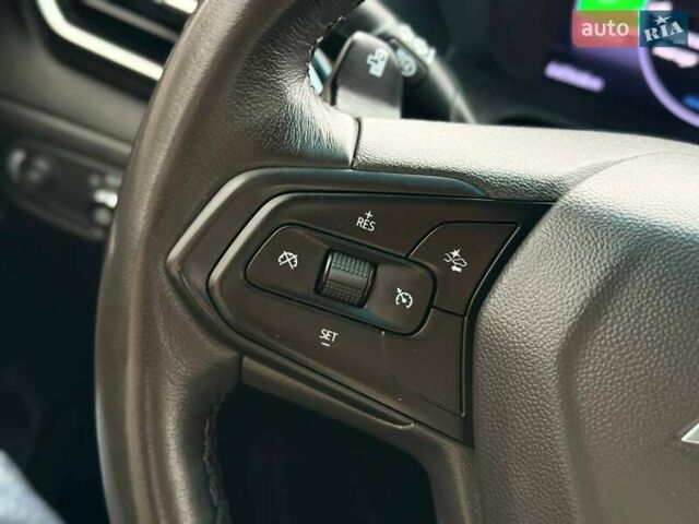 Серый Шевроле Bolt EV, объемом двигателя 0 л и пробегом 66 тыс. км за 18400 $, фото 37 на Automoto.ua