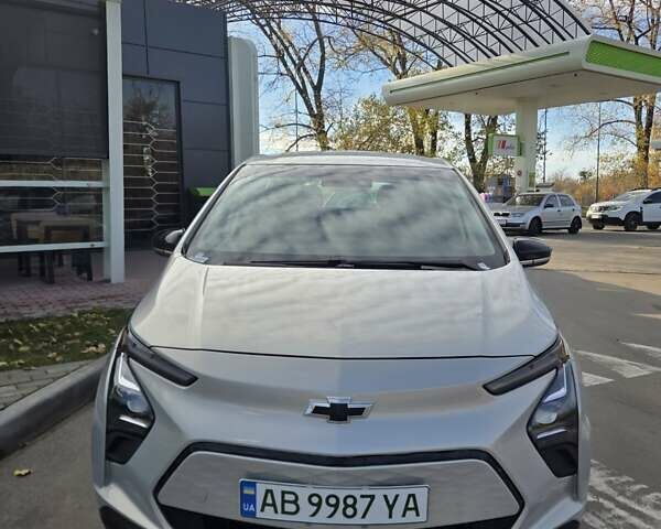 Серый Шевроле Bolt EV, объемом двигателя 0 л и пробегом 60 тыс. км за 16500 $, фото 17 на Automoto.ua