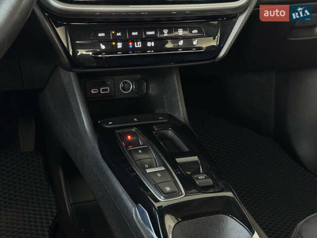 Серый Шевроле Bolt EV, объемом двигателя 0 л и пробегом 22 тыс. км за 19550 $, фото 25 на Automoto.ua