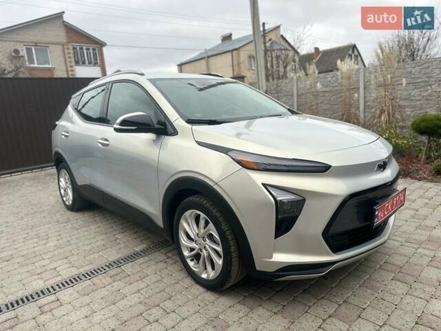 Серый Шевроле Bolt EV, объемом двигателя 0 л и пробегом 35 тыс. км за 19800 $, фото 4 на Automoto.ua