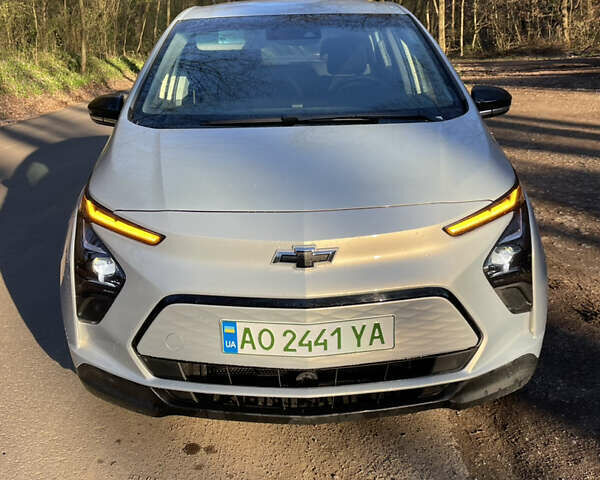 Серый Шевроле Bolt EV, объемом двигателя 0 л и пробегом 16 тыс. км за 24400 $, фото 3 на Automoto.ua