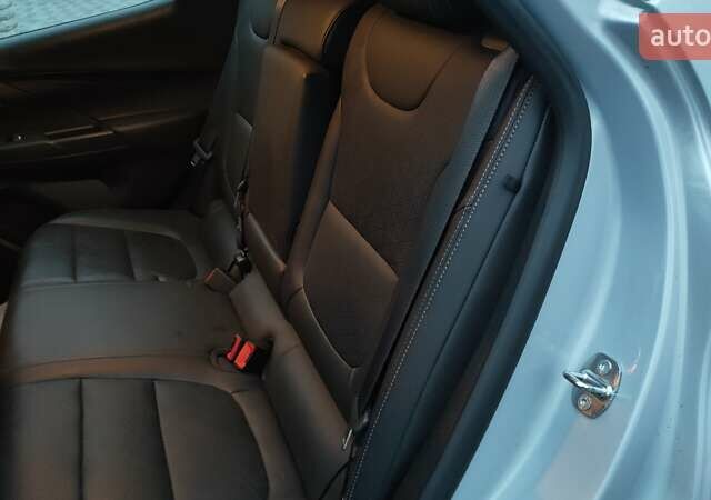 Серый Шевроле Bolt EV, объемом двигателя 0 л и пробегом 59 тыс. км за 16900 $, фото 6 на Automoto.ua