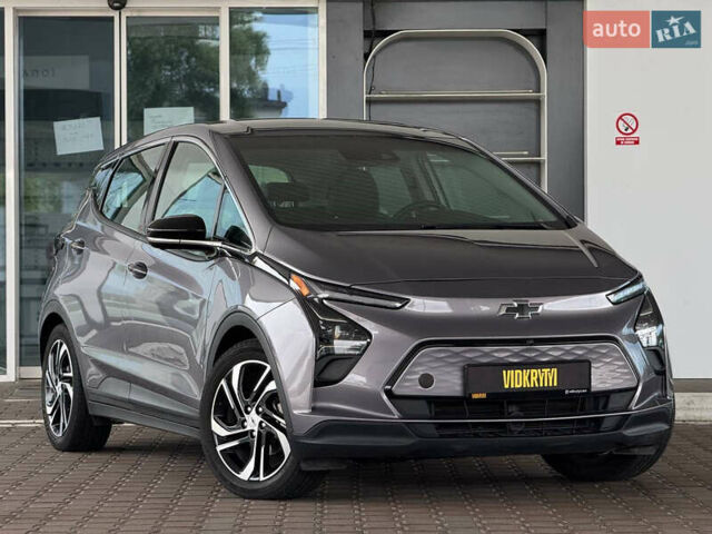 Серый Шевроле Bolt EV, объемом двигателя 0 л и пробегом 22 тыс. км за 19550 $, фото 4 на Automoto.ua