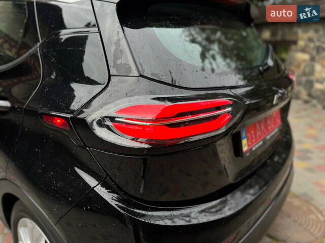 Сірий Шевроле Bolt EV, об'ємом двигуна 0 л та пробігом 30 тис. км за 17500 $, фото 5 на Automoto.ua