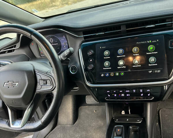 Серый Шевроле Bolt EV, объемом двигателя 0 л и пробегом 76 тыс. км за 18500 $, фото 21 на Automoto.ua