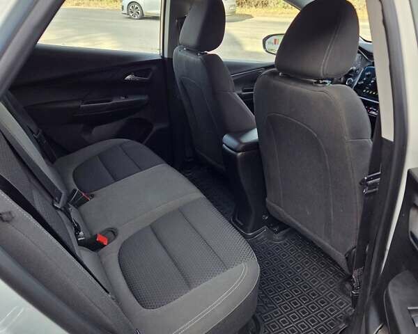 Серый Шевроле Bolt EV, объемом двигателя 0 л и пробегом 60 тыс. км за 16500 $, фото 28 на Automoto.ua