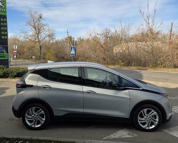 Серый Шевроле Bolt EV, объемом двигателя 0 л и пробегом 60 тыс. км за 16500 $, фото 15 на Automoto.ua