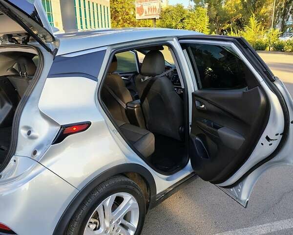 Серый Шевроле Bolt EV, объемом двигателя 0 л и пробегом 60 тыс. км за 17800 $, фото 10 на Automoto.ua