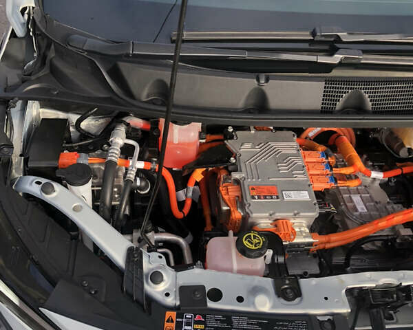 Сірий Шевроле Bolt EV, об'ємом двигуна 0 л та пробігом 73 тис. км за 17700 $, фото 9 на Automoto.ua